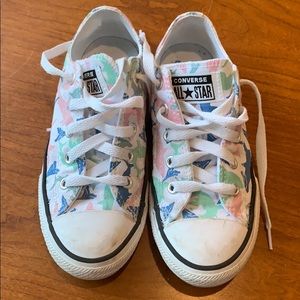 Girls Converse shoes